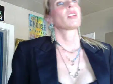 MylfGlama  live sex cam