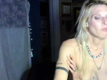 MylfGlama  live sex cam