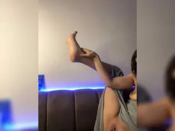 Papisha1  live sex cam