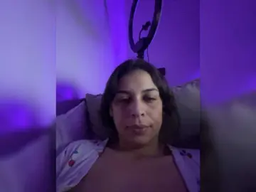 Papisha1  live sex cam