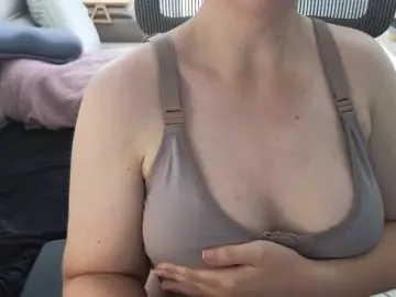 CreamyWoman  live sex cam