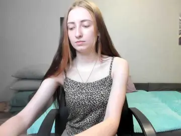 LindaMurr  live sex cam