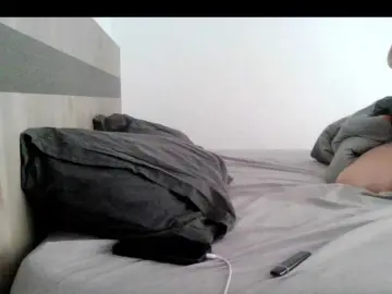 MoniqX0X  live sex cam