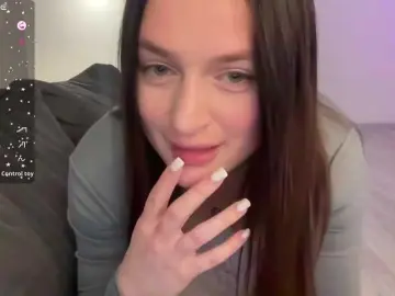 Moonika  live sex cam