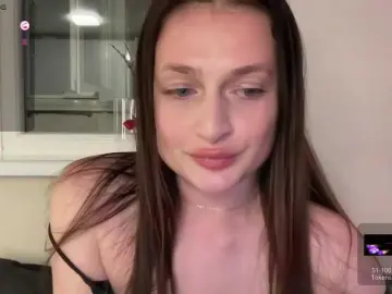 Moonika  live sex cam
