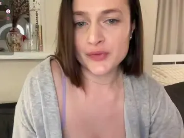 Moonika  live sex cam