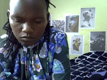 Sexxyfrey  live sex cam