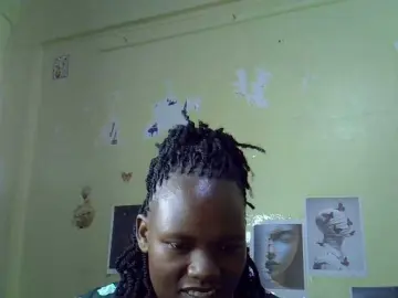 Sexxyfrey  live sex cam