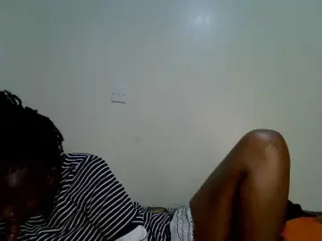 Sexxyfrey  live sex cam