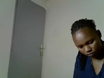 Sexxyfrey  live sex cam