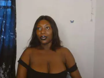 Strip-me-naked  live sex cam