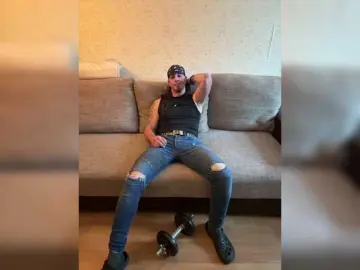 Midnightguy  live sex cam