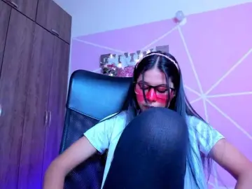 ALYSSON18  live sex cam