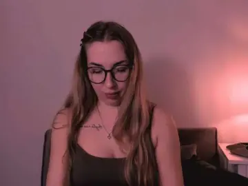 AriaBeauty  live sex cam