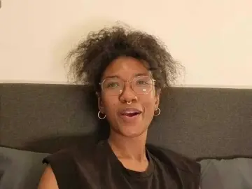 CarolineS  live sex cam