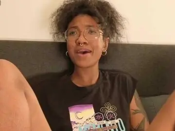 CarolineS  live sex cam