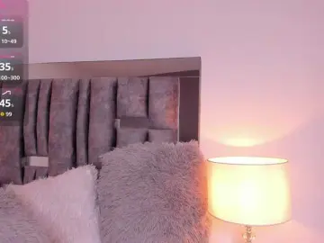 IrisEvans  live sex cam