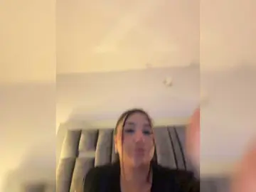 IrisEvans  live sex cam