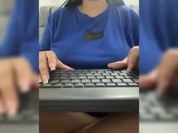 IrisEvans  live sex cam
