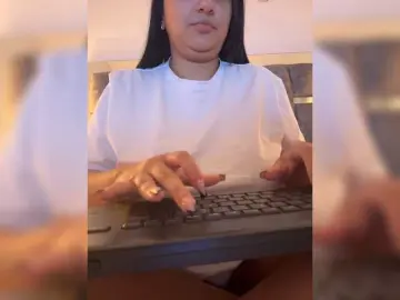 IrisEvans  live sex cam