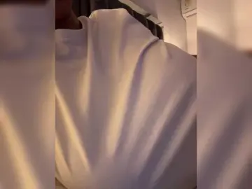 IrisEvans  live sex cam