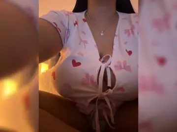 IrisEvans  live sex cam