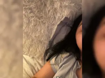 IrisEvans  live sex cam