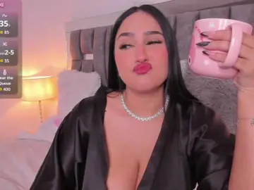 IrisEvans  live sex cam