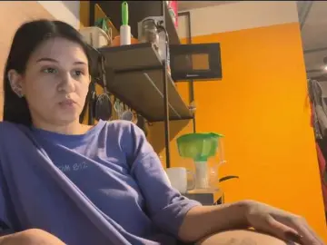 LeslieSmutz  live sex cam