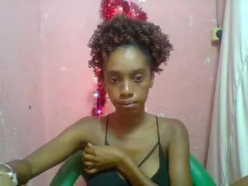 Marceliahh  live sex cam