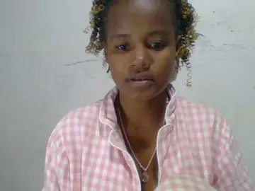 Marceliahh  live sex cam