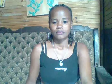 Marceliahh  live sex cam