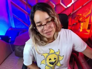 OliviaFox  live sex cam