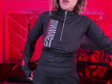 OliviaFox  live sex cam