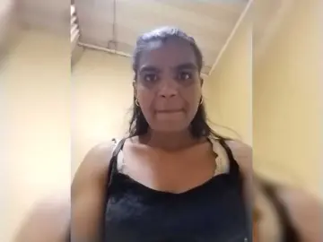 Royblackhot  live sex cam