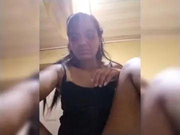 Royblackhot  live sex cam