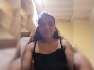 Royblackhot  live sex cam