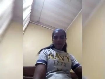 Royblackhot  live sex cam