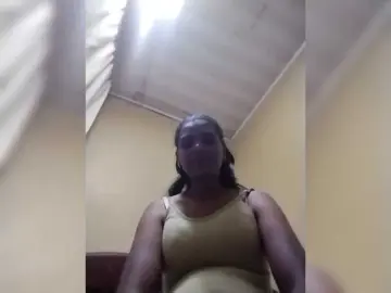 Royblackhot  live sex cam