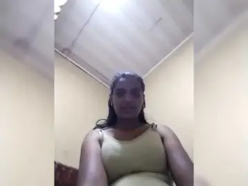 Royblackhot  live sex cam