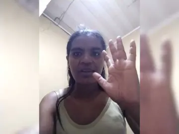 Royblackhot  live sex cam