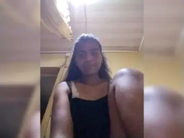 Royblackhot  live sex cam