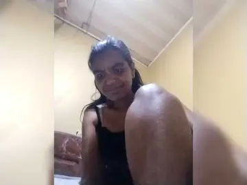 Royblackhot  live sex cam