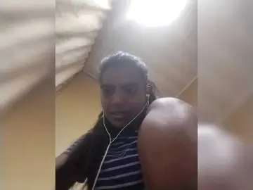 Royblackhot  live sex cam