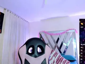 Ariana-lucia  live sex cam