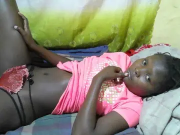 Sexy-jenny  live sex cam