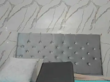 Xionelagatee  live sex cam