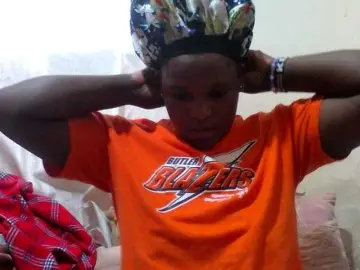 Hot-Perry  live sex cam