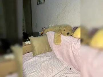 Ju--lia  live sex cam