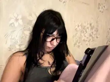 JulissaArnell  live sex cam
